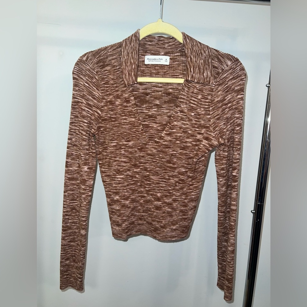 Brown v neck sweater